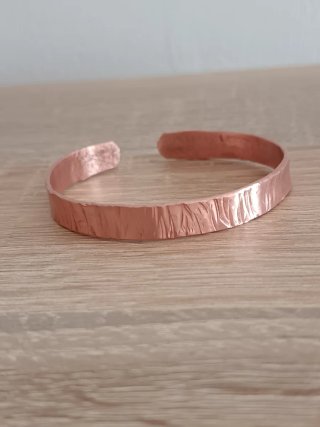 Pulsera cobre 100% diseño martillado texturizado