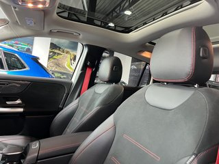 Mercedes-Benz GLA 45 AMG 2023