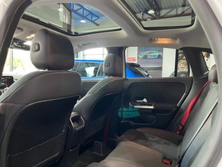 Mercedes-Benz GLA 45 AMG 2023