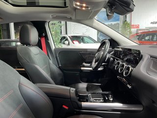 Mercedes-Benz GLA 45 AMG 2023