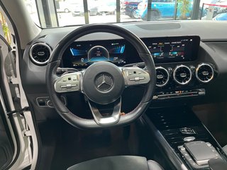 Mercedes-Benz GLA 45 AMG 2023