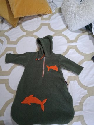 Saco pijama bebé polar con delfines 0-3 meses