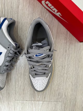 Nike Dunk Low gris y azul – Talla 38
