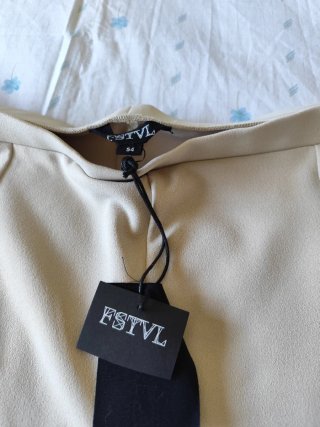 Conjunto pantalón y blusa sin estrenar