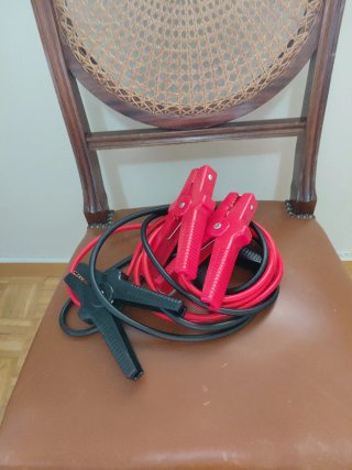 Cables para cargar batería coche