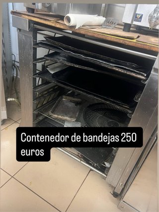 Contenedor de bandejas industrial