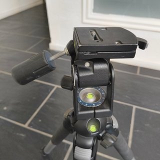 Trípode Manfrotto 055 Pro + Cabezal 329 RC4