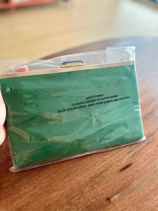 Bolso clutch verde