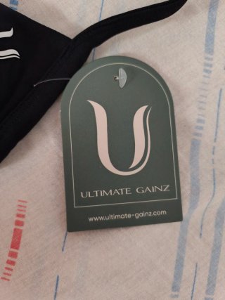 Top deportivo negro Ultimate Gainz  Talla S