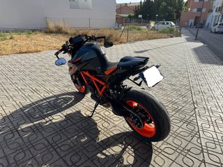 KTM 1290 Super Duke R 2024 Tech Pack