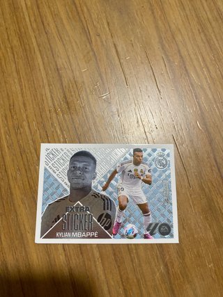 Cromo Mbappé Extra Sticker LaLiga 26/27