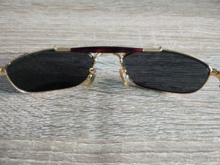 Gafas de sol STING doradas y azules