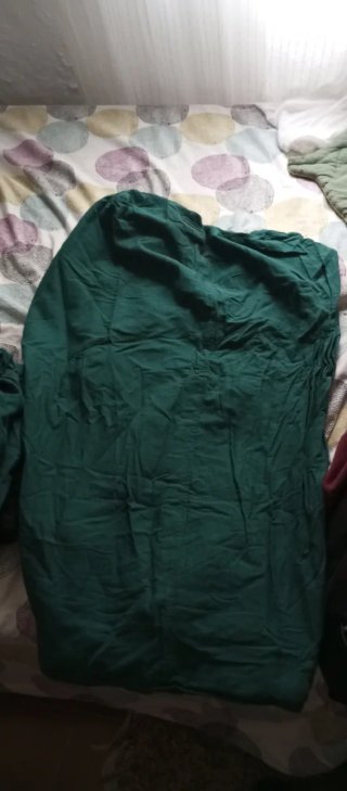 Puff de lona. Tengo 3 verdes y uno negro.