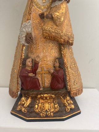 Virgen de los Desamparados con el Niño Jesús