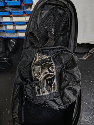 Bolsa sobre depósito Givi negra