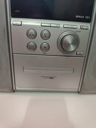 Radio Panasonic con altavoces