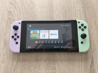 Nintendo Switch con accesorios