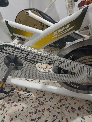 Bicicleta Spinning BH SP1