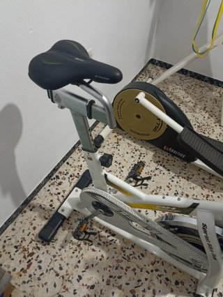 Bicicleta Spinning BH SP1