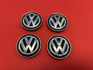 VW: Tapabujes Originales Golf, Tiguan, Caravelle.