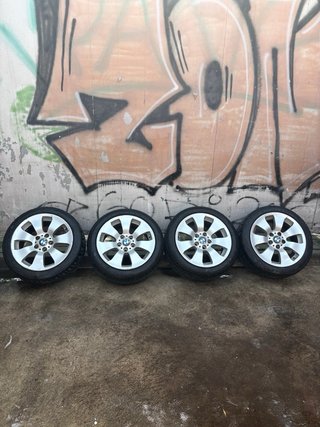 Llantas BMW 320 E90 17” originales con neumáticos.