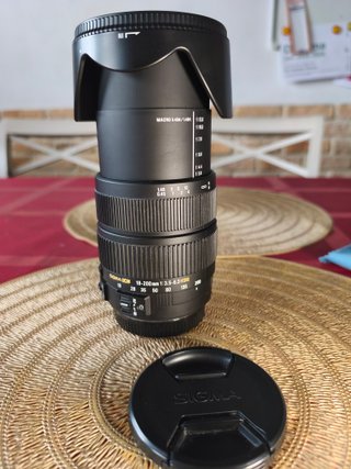 Canon EF-S Objetivo Sigma 18-200 optical stabilize