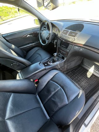 Mercedes-Benz Clase E 2004