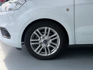 Ford Tourneo Courier 1.5 TDCi 74kW (100CV) Titanium