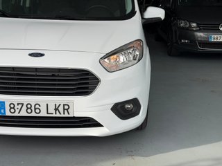 Ford Tourneo Courier 1.5 TDCi 74kW (100CV) Titanium