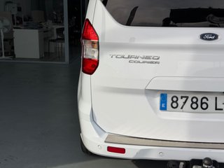 Ford Tourneo Courier 1.5 TDCi 74kW (100CV) Titanium