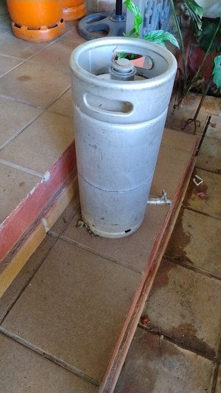Barril Cerveza con Grifo