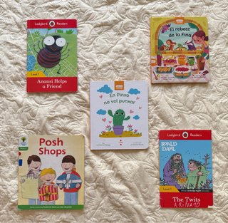 Libros escuela primaria: inglés, español, catalán