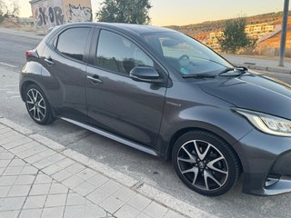 Toyota Yaris 2021