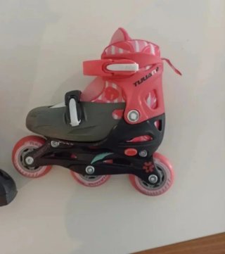 Patines en línea rosas para niña