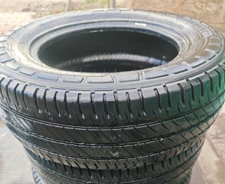 2 Neumáticos MICHELIN Carga 225/65R16c