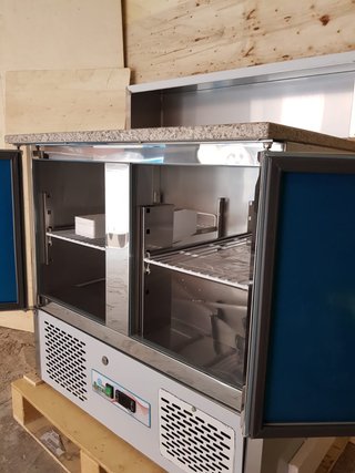 MESA PIZZERA 900