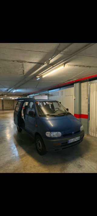 Nissan Serena 1994
