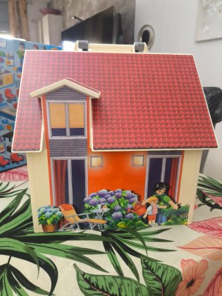 Lote Playmobil Casa 5167 y Granja 4897