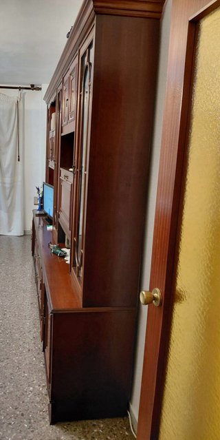 Mueble buffet vintage madera y cristal