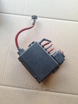 Caja Fusibles VAG