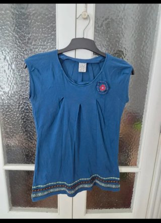 Camiseta Pull&Bear azul talla M