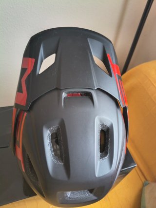 Casco MET Parachute MCR Negro/Rojo