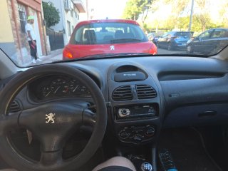 Peugeot 206 2002