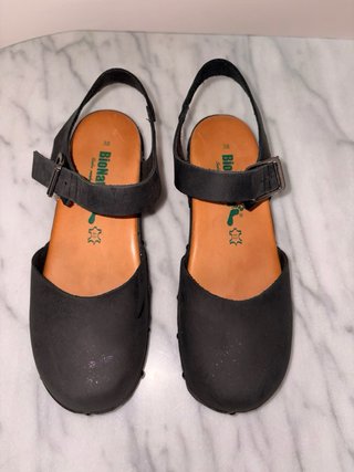 Scarpe BioNatura modello Zoccolo con Cinturino