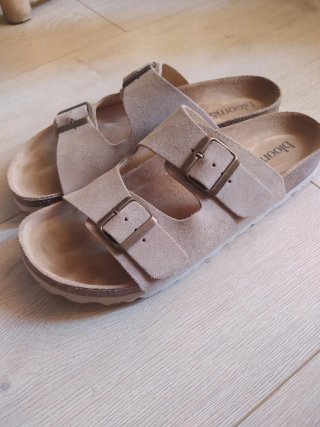 Sandalias Birkenstock Beige/Taupe. Unisex. T42