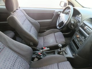 Opel Astra sport dti único dueño