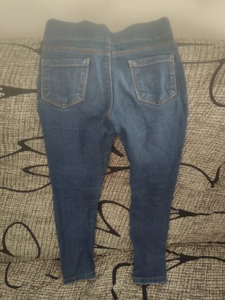 Conjunto pantalón vaquero y camiseta