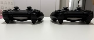 PS4 (PlayStation 4) con 2 mandos