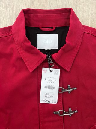 Cazadora Zara Alamares Roja Talla L