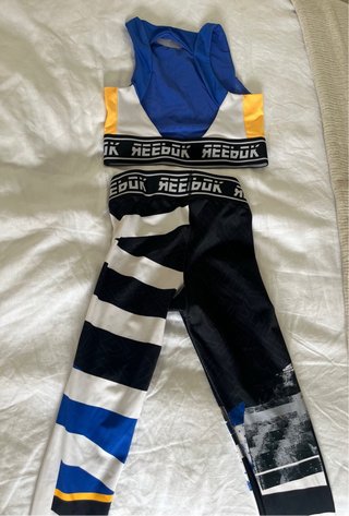 Conjunto deportivo Reebok